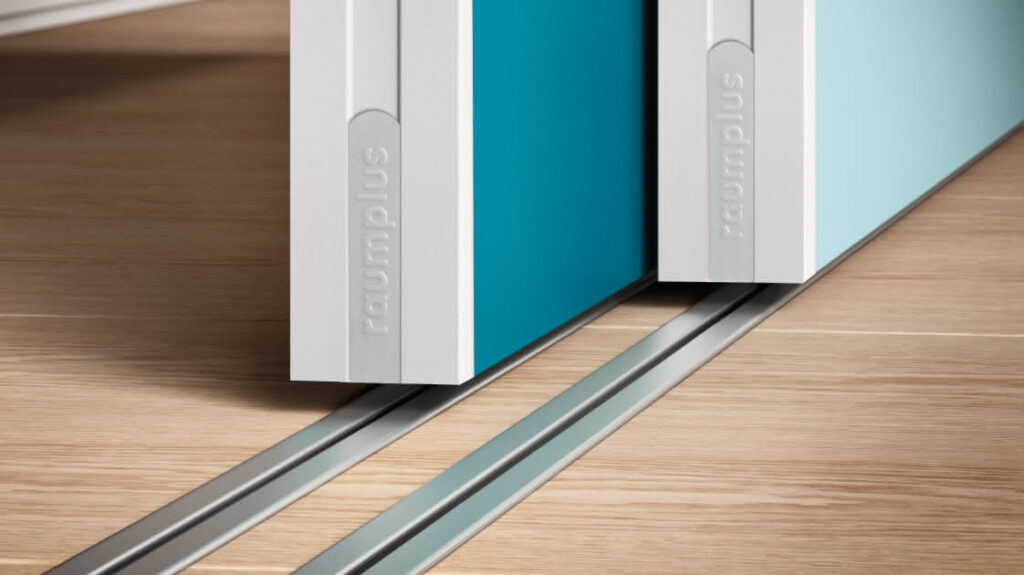 Bodengefuhrte Gleittur