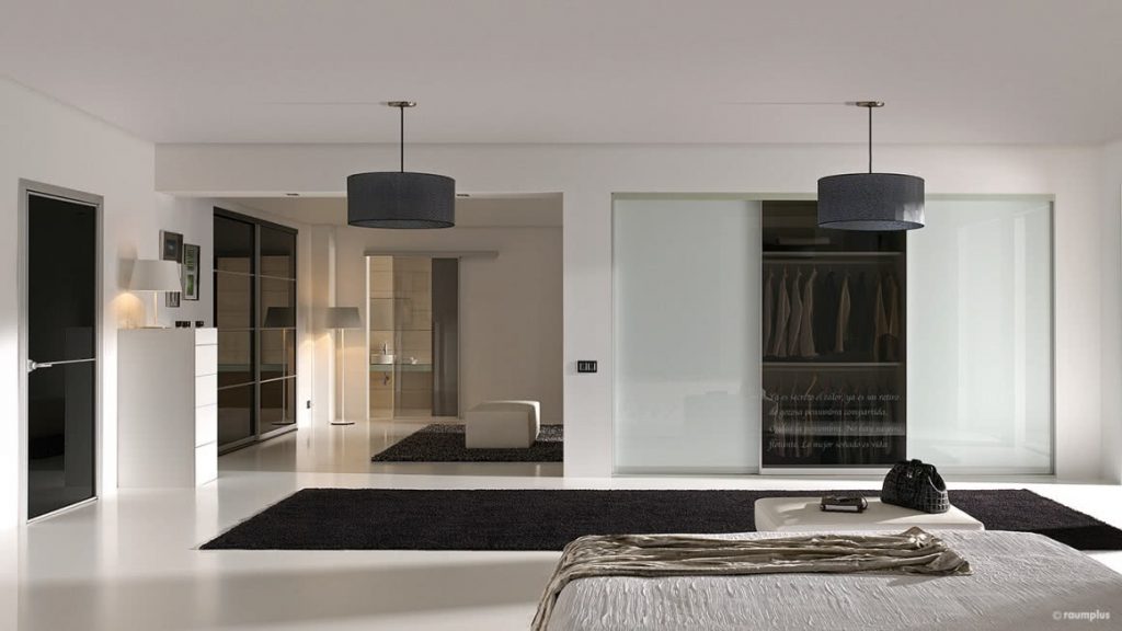 GLEITTÜRSYSTEM „SIMPLE ELEGANCE“