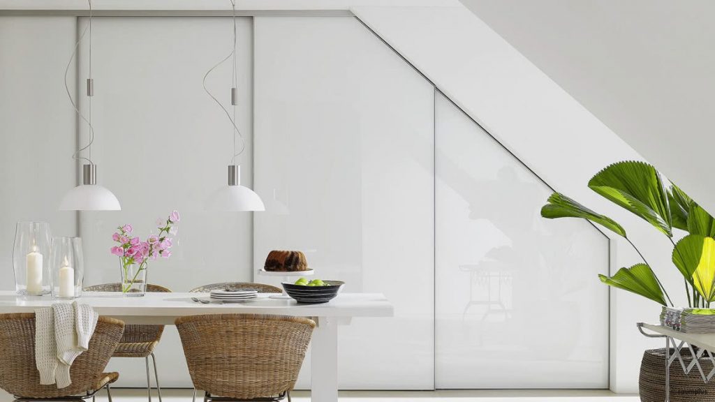 GLEITTÜRSYSTEM “WHITE CHINA”