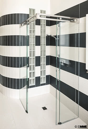 Luna – DUSCHSYSTEME MIT SCHIEBETÜR