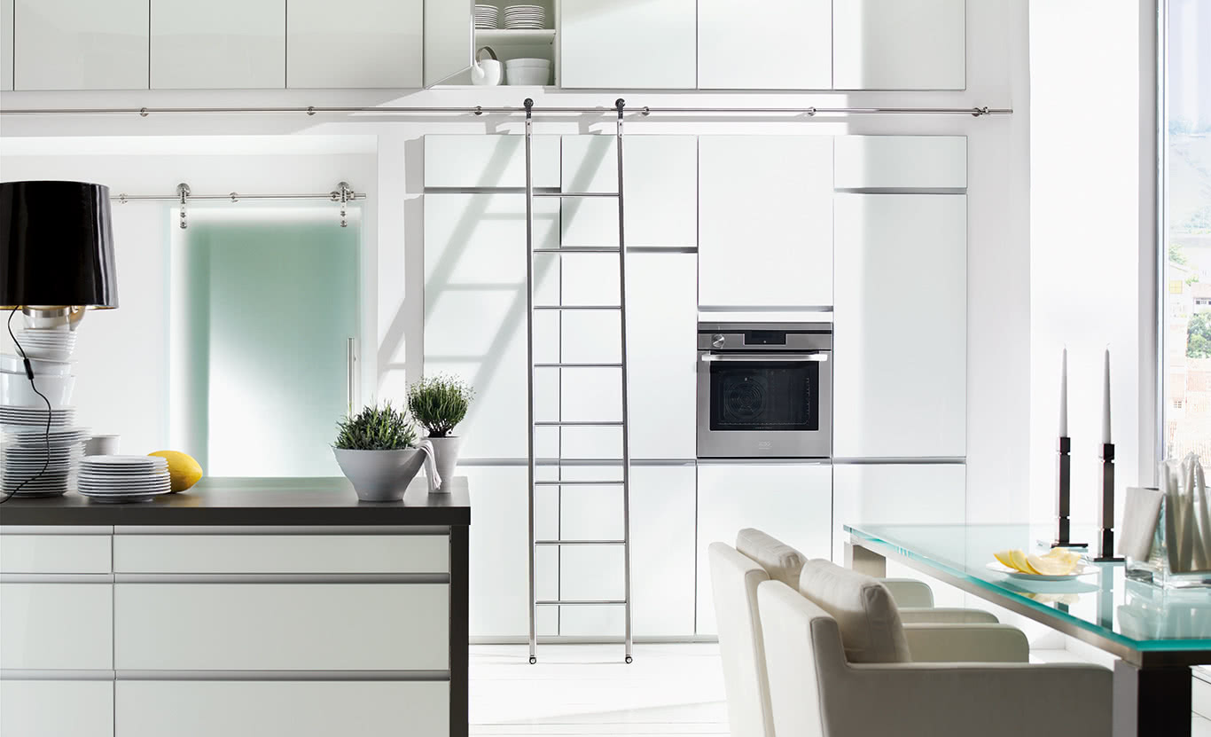 Basic Schiebeleiter Klassik mit Rollfuß